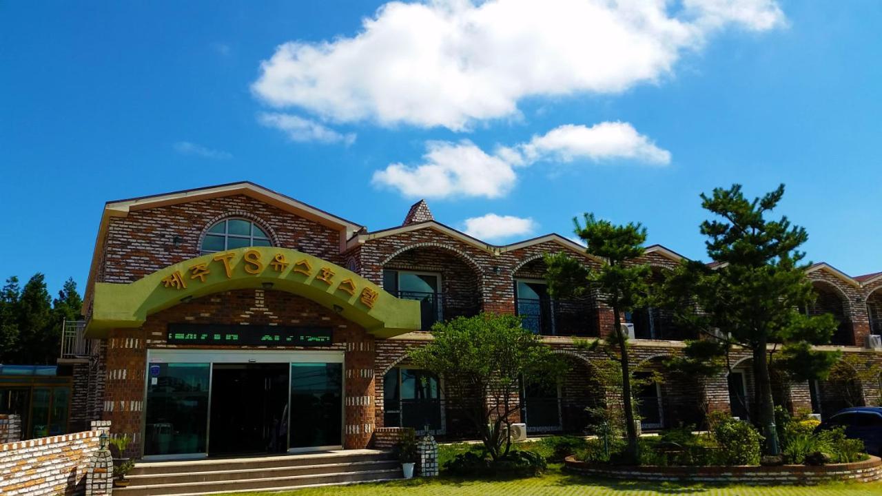 Jeju Ts Youth Hostel & Resort Seogwipo Zewnętrze zdjęcie