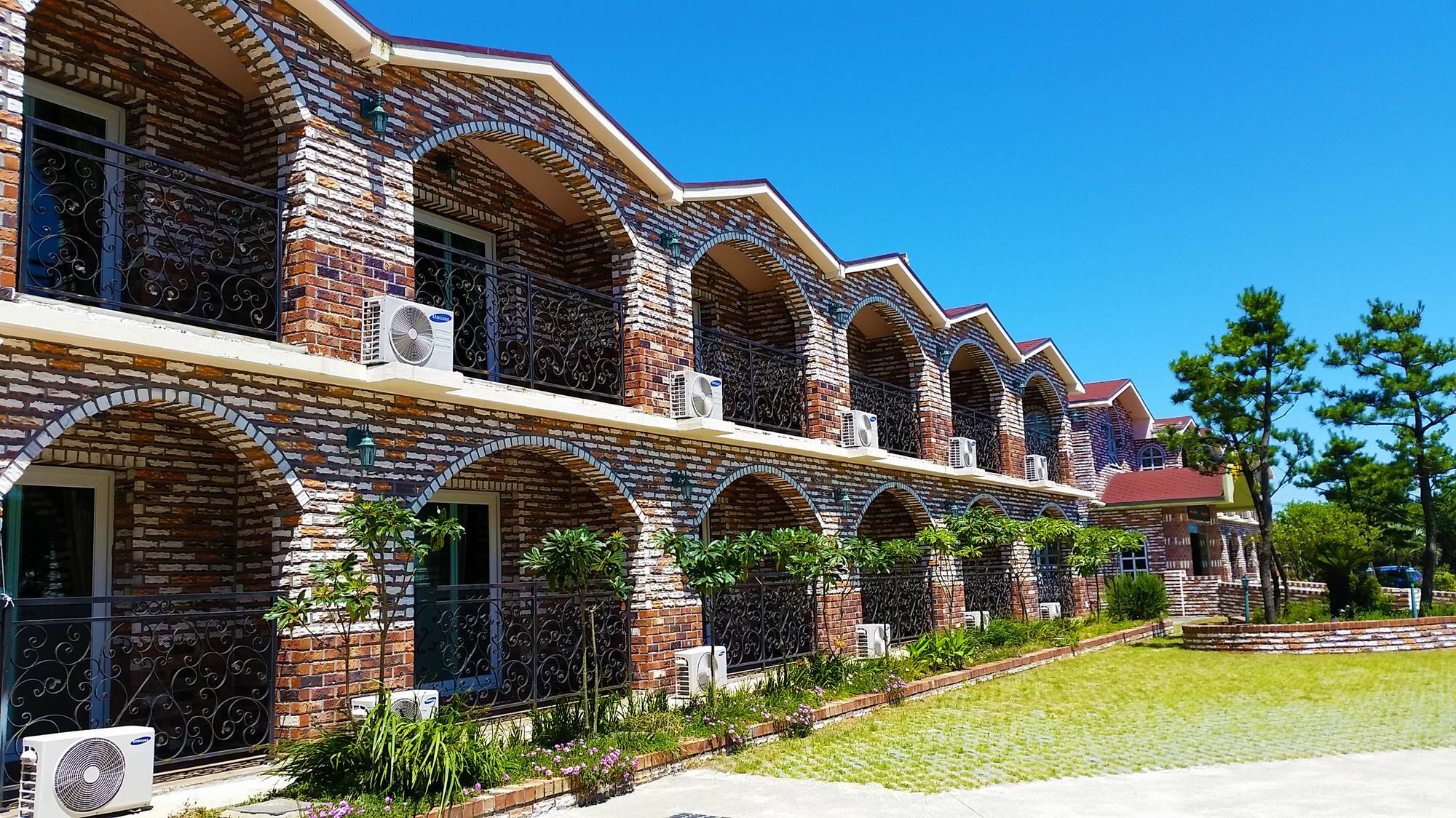 Jeju Ts Youth Hostel & Resort Seogwipo Zewnętrze zdjęcie